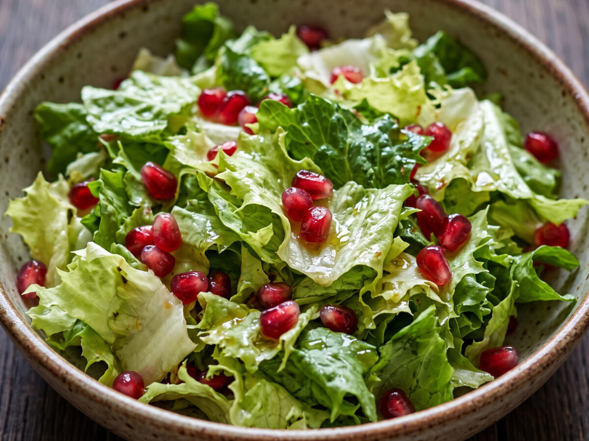 Ensalada de escarola con granada