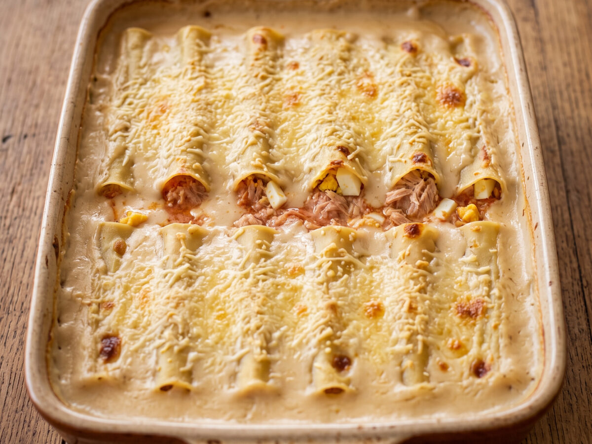 Kanarische Canelones mit Thunfisch, Tomate und Ei