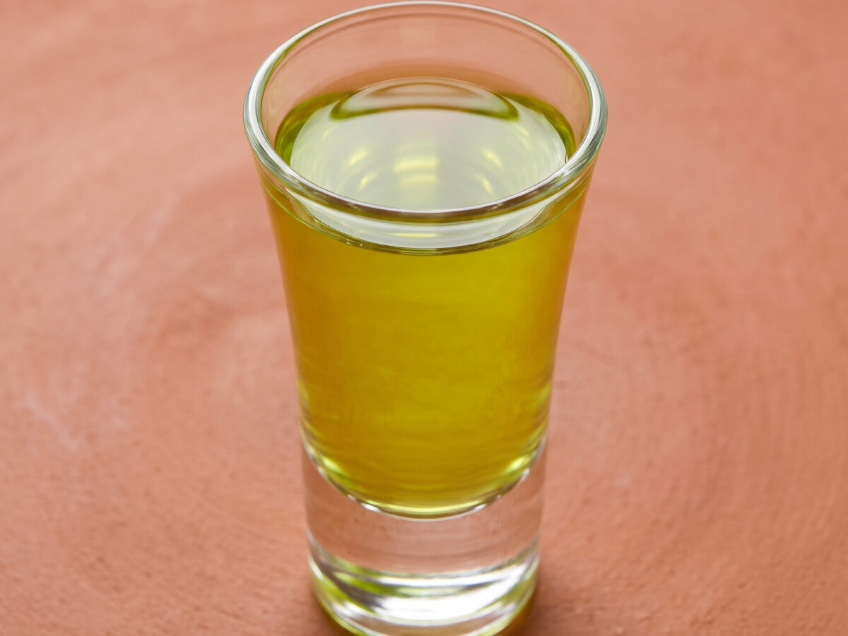 Licor de manzana verde aus dem Baskenland