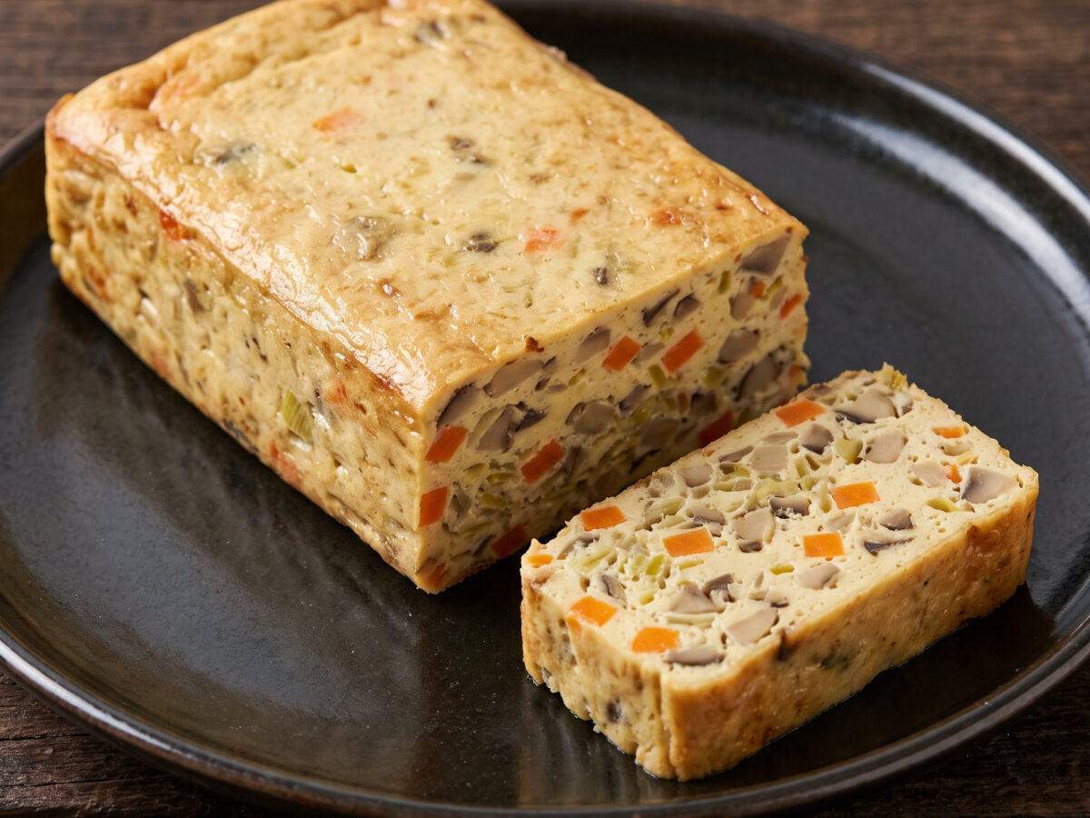 Pastel de hongos y verduras